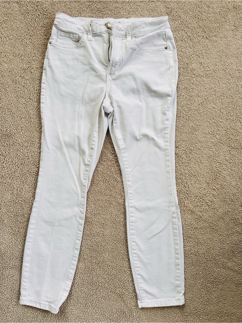LC Lauren Conrad White Skinny Jeans